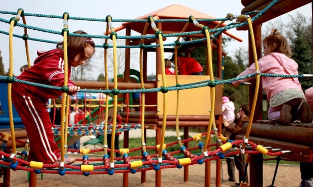 review-wahana-taman-bermain-edukatif-untuk-anak-anak