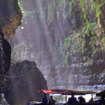 petualangan-seru-di-green-canyon-pangandaran