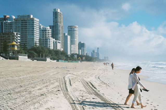 Liburan Santai di Gold Coast dengan Pantai Terbaik