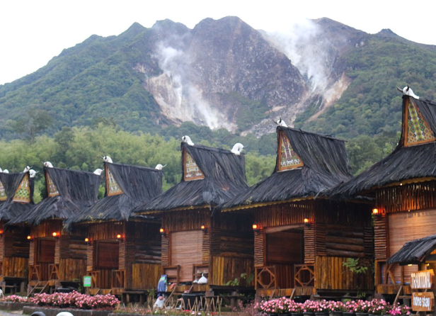 Review Lau Sidebuk-debuk: Unik Vulkanik