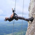 Review Wisata Petualangan Alam Liar Paling Memacu Adrenalin