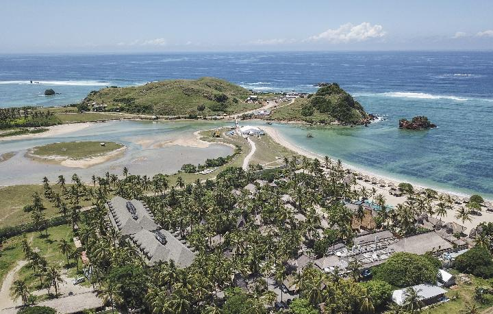 Review Wisata Mandalika Destinasi Balap dan Alam Lombok