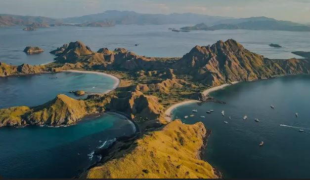 Labuan Bajo Gerbang Wisata Komodo Eksotis Nusantara